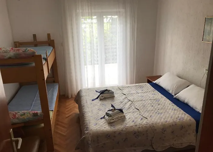 With A Parking Space Smrika, Kraljevica - 5338 Apartmán Šmrika